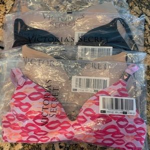 Victoria’s Secret Lightly Lined Bras